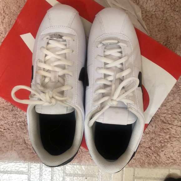 Nike Cortez Basic SL (GS) - Picture 2 of 6